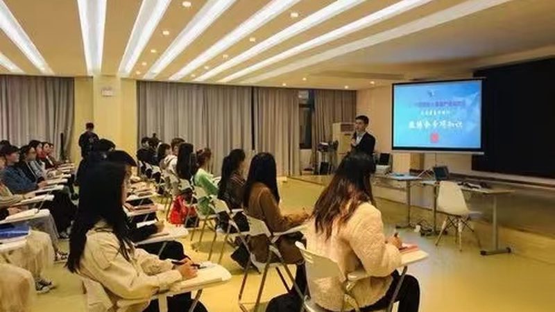 消防工程师证书，上海培训费用如何选择？**